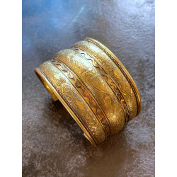 armreif-gold-messing-armschmuck-bohemian-goettin-moskitoo-india-kult