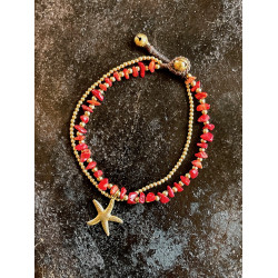 Whether on the beach or in the office, our ankle jewelry - Moskitoo.ch