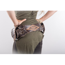 Leaf Leather Hip Bag