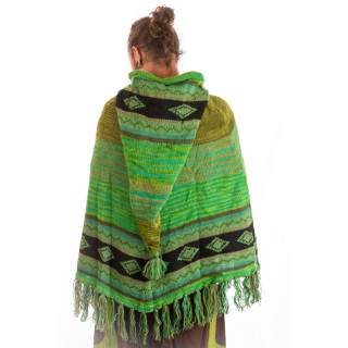 green-poncho-wool-knitted-peru-longhood-design-moskitoo-india-kult