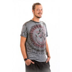Central Om T-shirt