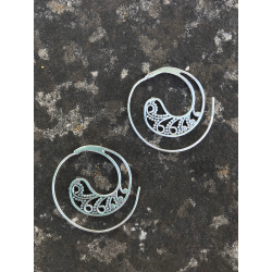 Discover hippie brass jewelry - Kismet spiral earrings - Moskitoo.ch