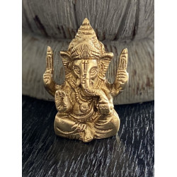 ganesh-abu-götterfigur-statue-hinduismus-indien-moskitoo-india-kult-arbon