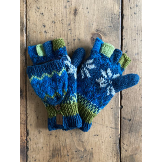 wool-gloves-knitted--sheepwool-azure-blue-women-teenager-gloves-no-finger-cap-moskitoo-india-kult