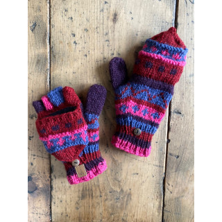 wool-gloves-knitted--sheepwool-purple-pink-unisex-gloves-no-finger-cap-moskitoo-india-kult