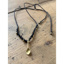 necklace-spoon-charm-moonstone-dreamcatcher-brass-makrame-moskitoo-india-kult