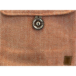 nomad-rucksack-backpack-handgewoben-rot-orange-beiges-gross-innenfach-baumwolle-fairtrade-moskitoo-india-kult
