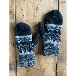 fausthandschuhe-faeustlinge-wollhandschuhe-wolle-frauen-strick-vlies-futter-grau-schwarz-moskitoo-india-kult-rorschach