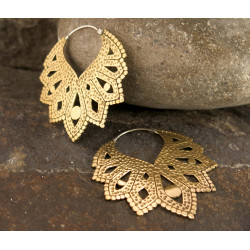 Handmade earrings by artisans from Indonesia | Swiss Shop | Moskitoo.ch
